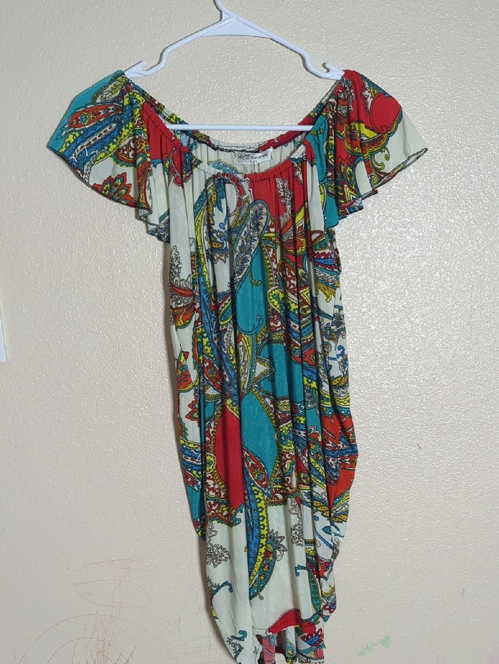 Bundle Of 3 - Silky Off-Shoulder Paisley Print Top in 3 Different Colors - Picture 2 of 6